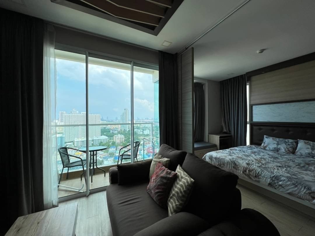 Beachfront Ocean View 1 Bed 1 Bath Condo In Jomtien photo 18