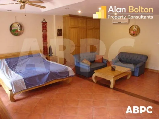 1 Bath in Jomtien CR1100 photo 3