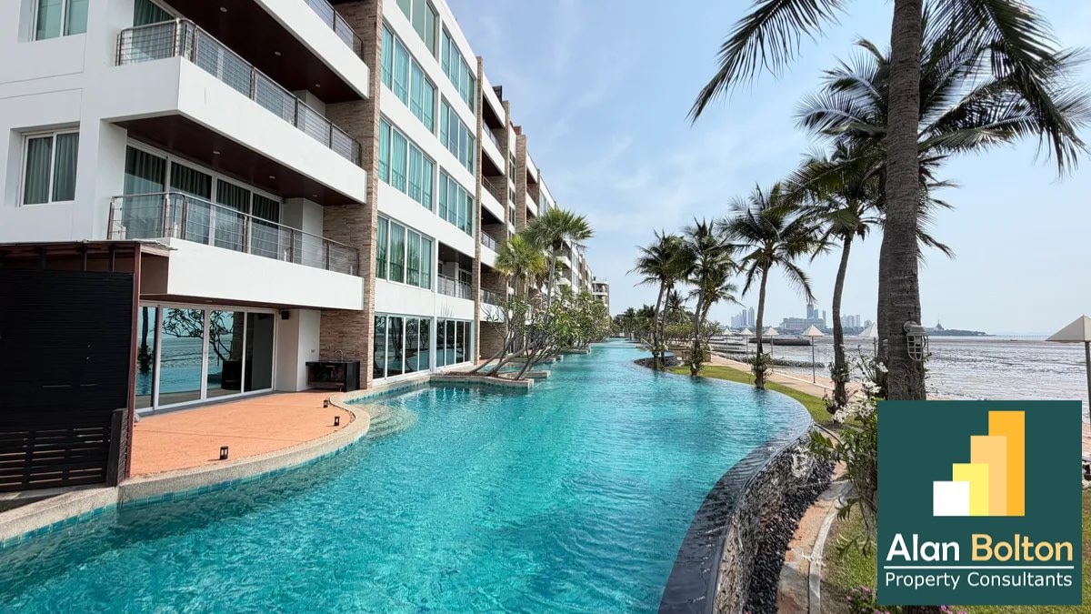 Beachfront Two Bedroom  condominium For Rent in Naklua photo 3