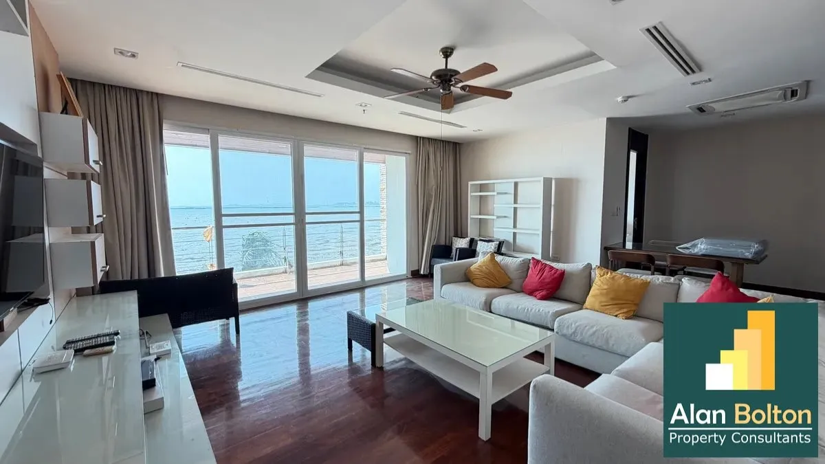 Beachfront Two Bedroom condominium For Rent in Naklua photo 4