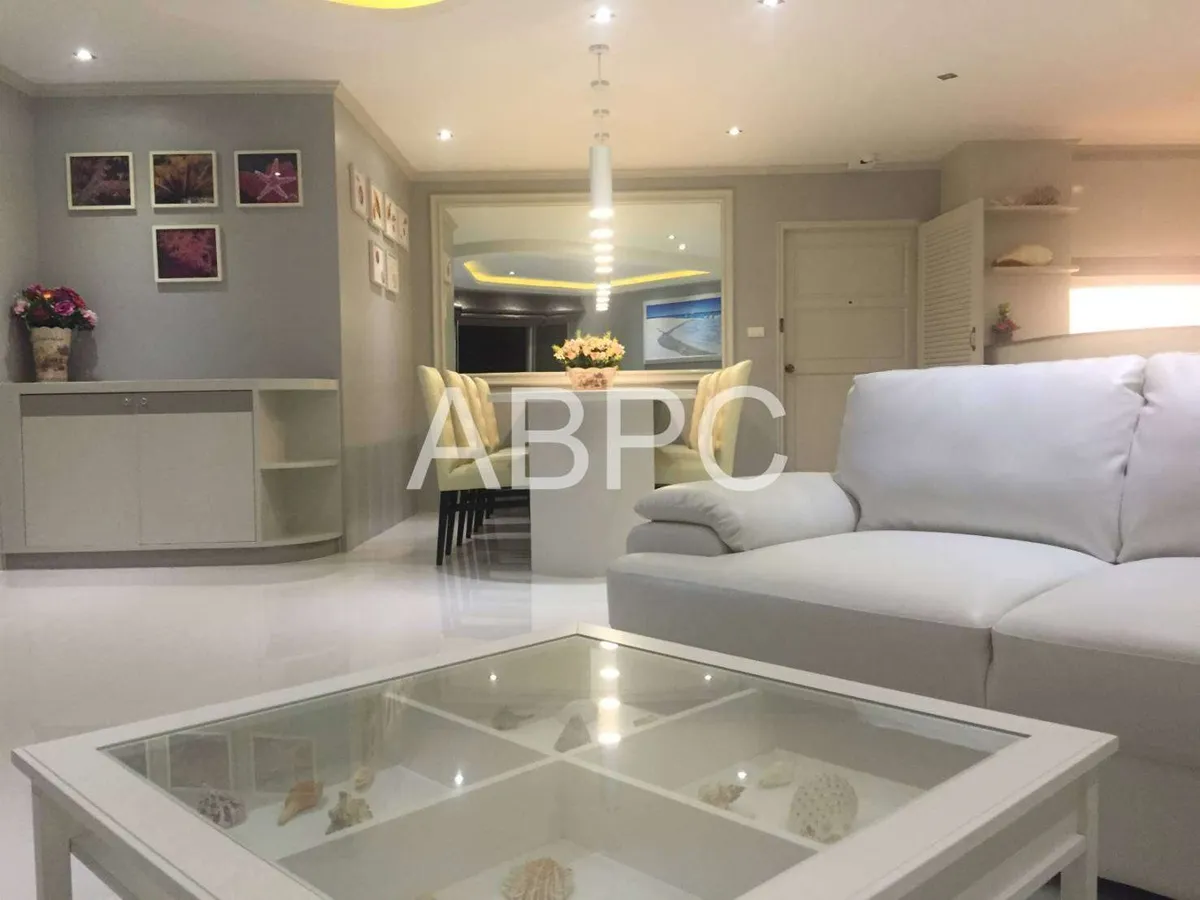 3 Bedrroms 2 Bathrooms in Wong Amat photo 6