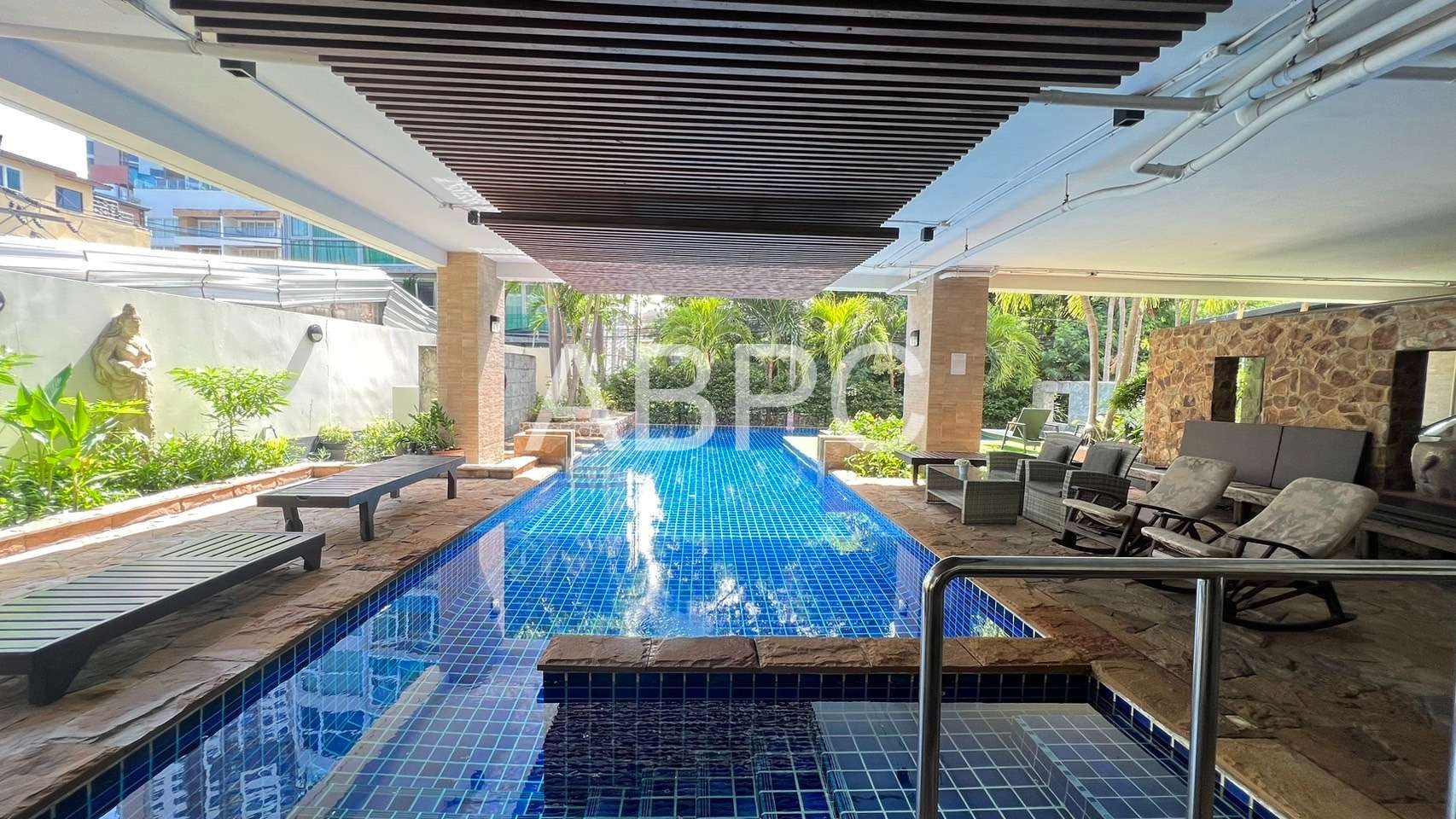 Corner room 3 Bedrooms 3 Bathrooms in Pratumnak photo 2