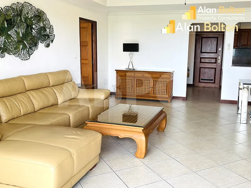 1 Bed 2 Bath in Wong Amat CR1548 photo 3