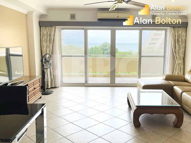1 Bed 2 Bath in Wong Amat CR1548 photo 6