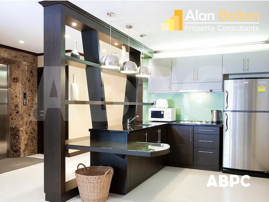 Large 2 Bed Condo in Pratumnak For Rent photo 4