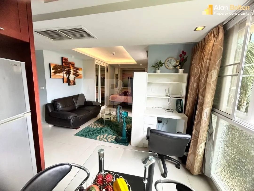 1 Bath in Central Pattaya CR1791 photo 4