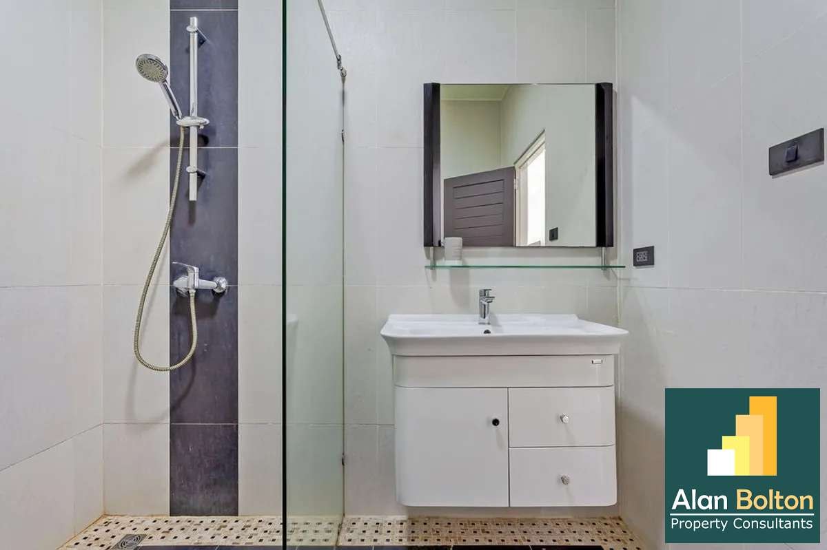 1 Bed 1 Bath in Pratumnak CR2311 photo 9