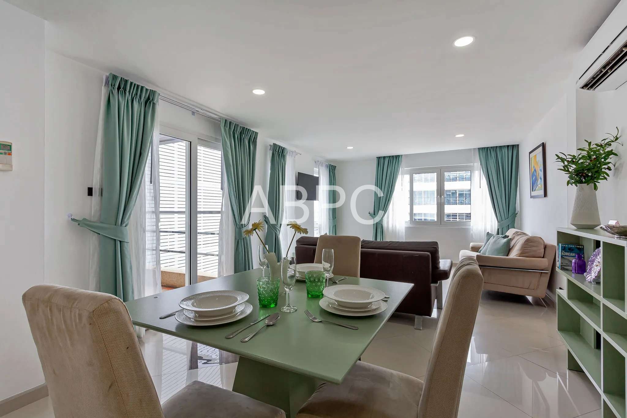 1 Bed 1 Bath in Pratumnak CR2312 photo 5