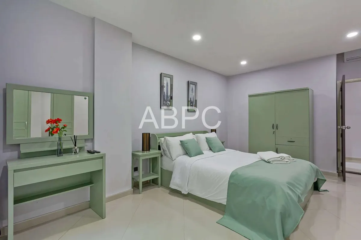 Garden View 1 Bed 1 Bath Condo in Pratumnak CR2313 photo 2