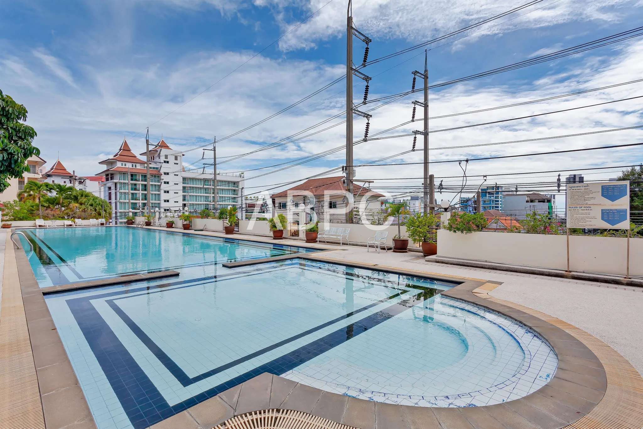 Garden View 1 Bed 1 Bath Condo in Pratumnak CR2313 photo 11
