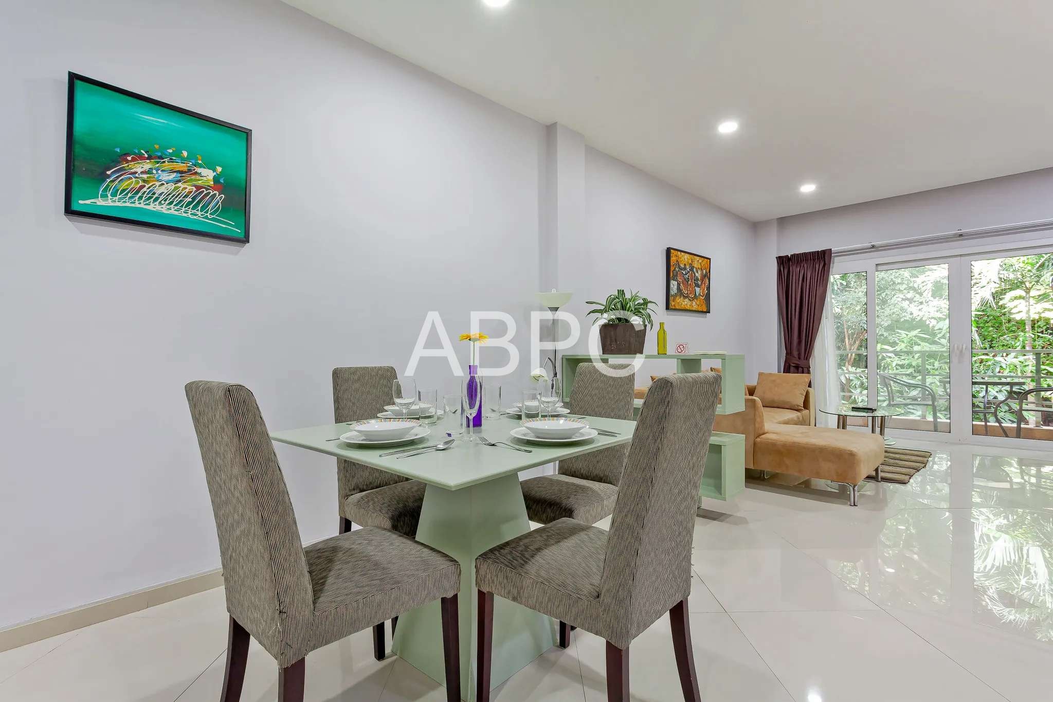 Garden View 1 Bed 1 Bath Condo in Pratumnak CR2313 photo 9