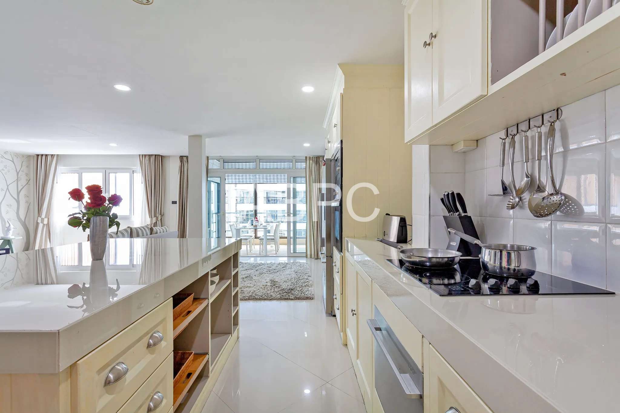 2 Bed 2 Bath in Pratumnak CR2314 photo 14