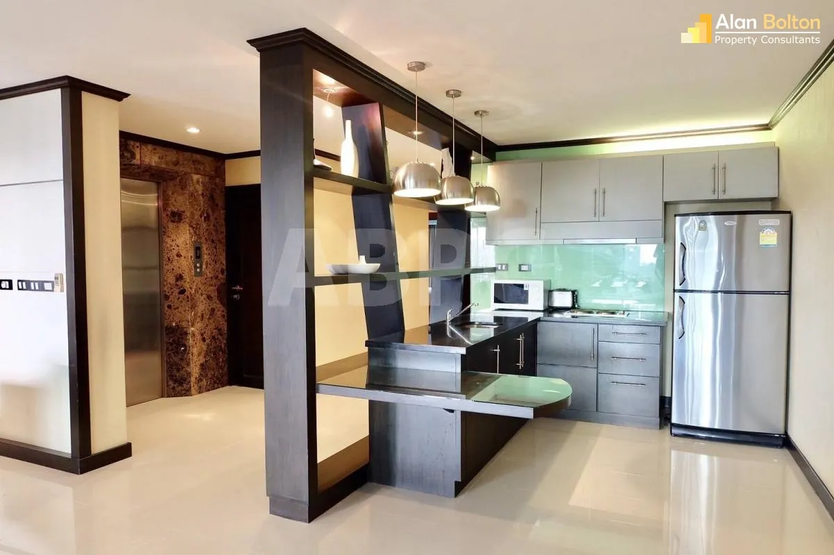 2 Bed 2 Bath Condo in Pratumnak photo 21