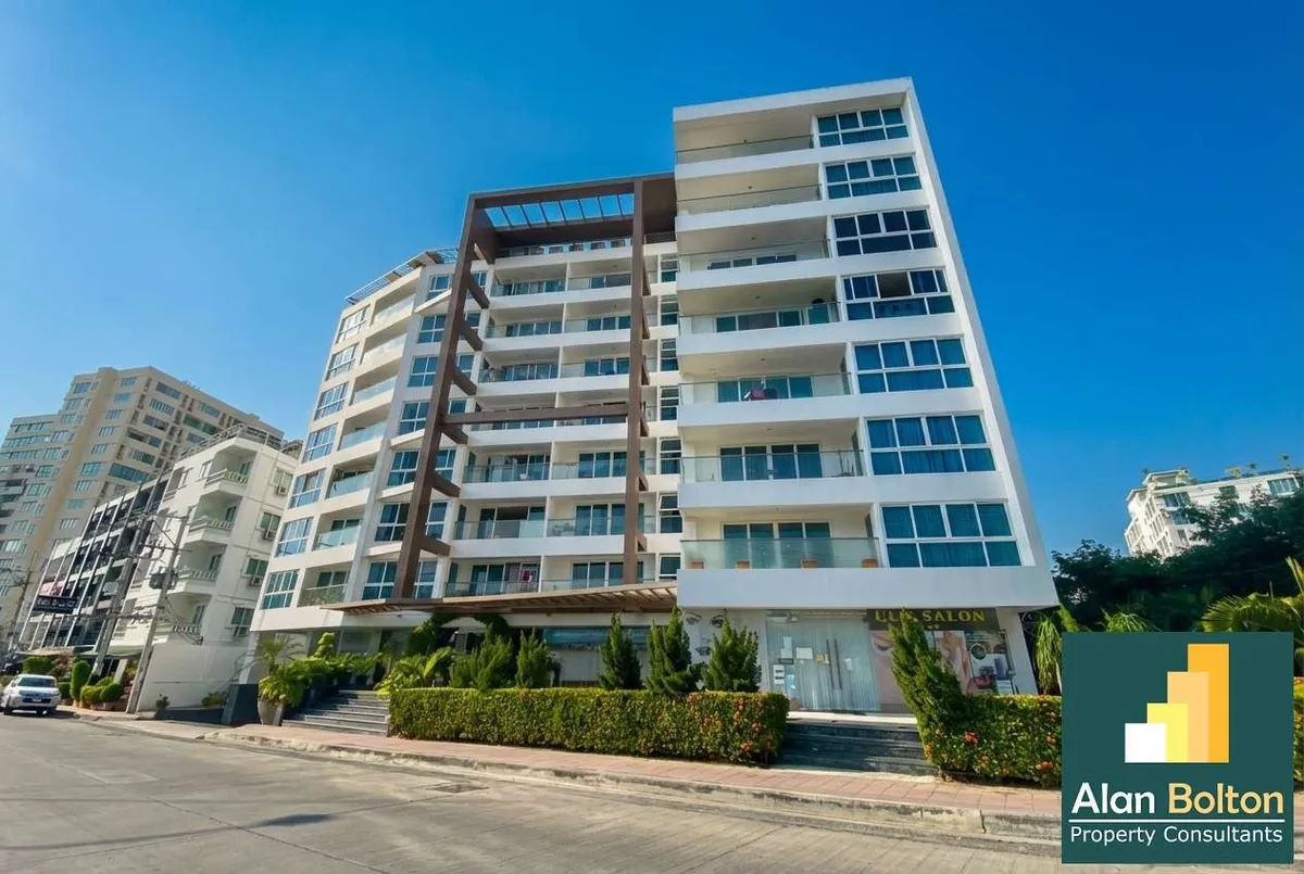 Nova Ocean View Residence