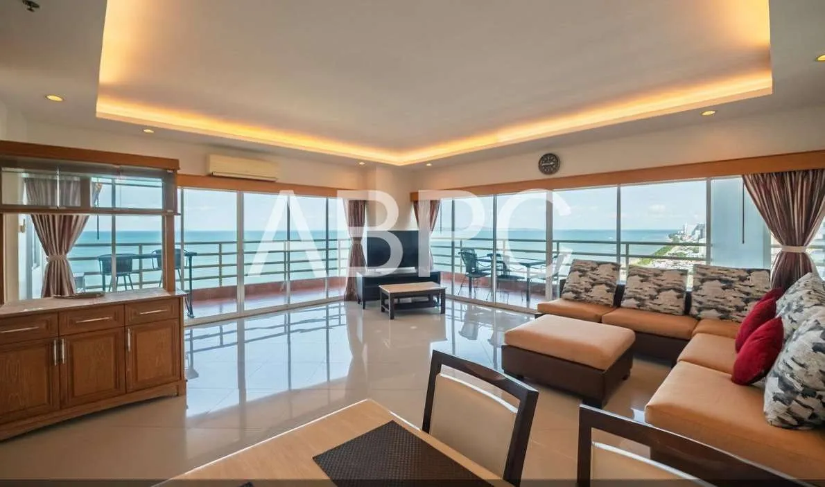 2 bedroom Condo in View Talay 8 Jomtien