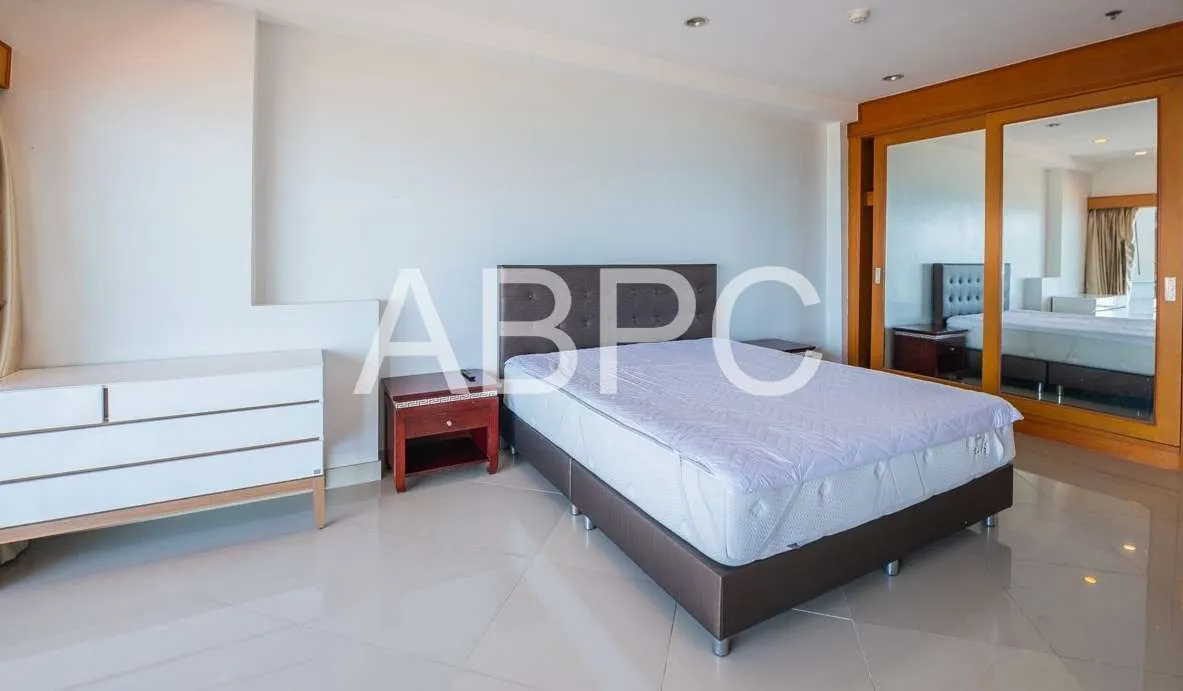 2 bedroom Condo in View Talay 8 Jomtien photo 3
