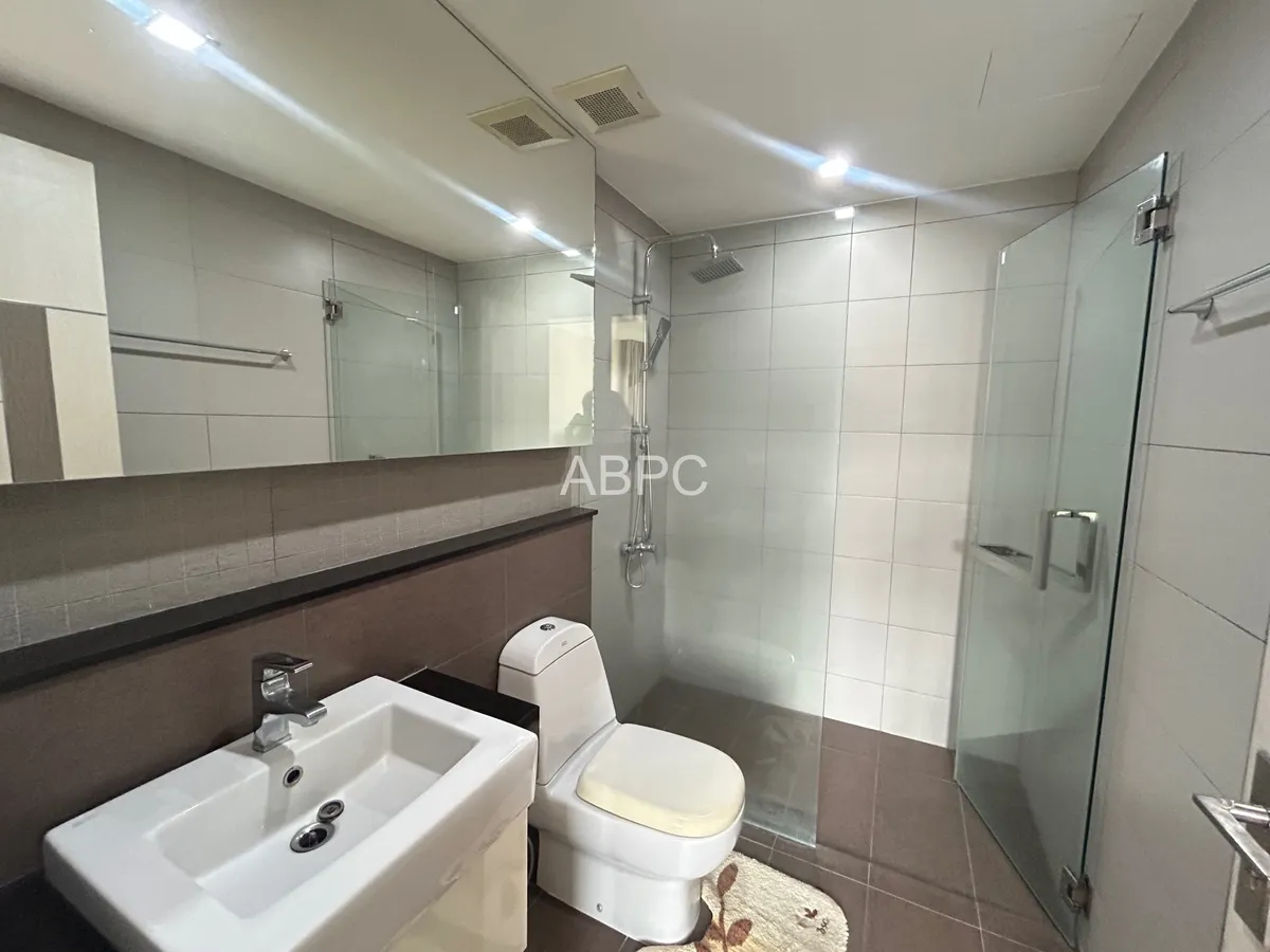 2 Bed 2 Bath in Central Pattaya CR2883 photo 2