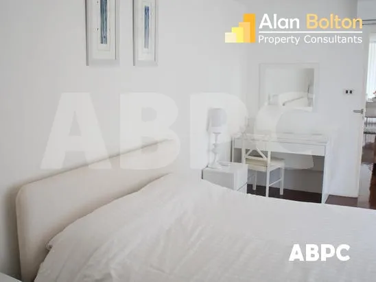 1 Bed 1 Bath in Wong Amat CR3077 photo 6