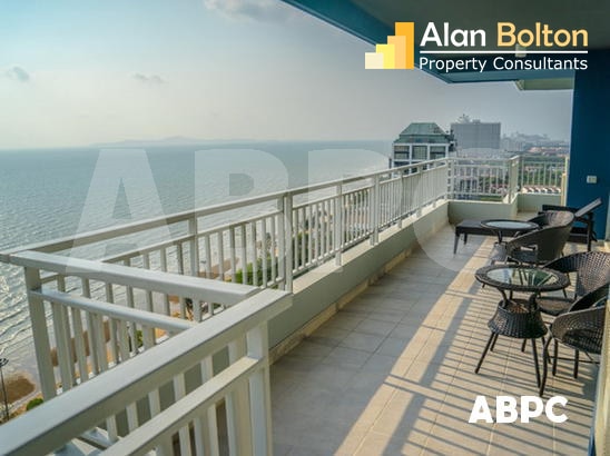 Front Facing Beachfront Ocean View 3 Bedroom 3 Bathroom Condo in Jomtien photo 2