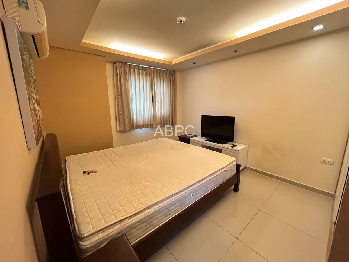 2 Bed 1 Bath in Central Pattaya CR3239 photo 3