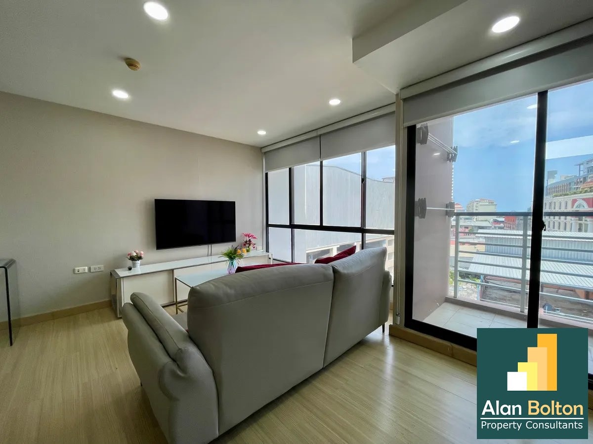 A large 1 Bed Condo In Central Pattaya photo 14
