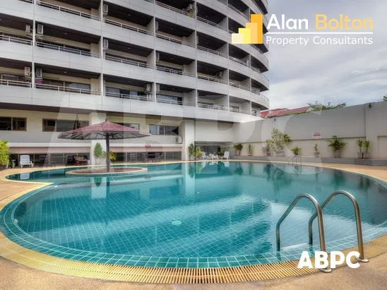 One Bedroom Condo For Rent in Central Pattaya CR3542