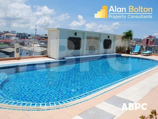 1 Bed 1 Bath Condo In Central Pattaya photo 2