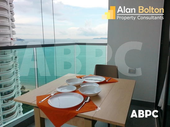 1 Bed 1 Bath in Wong Amat CR4122
