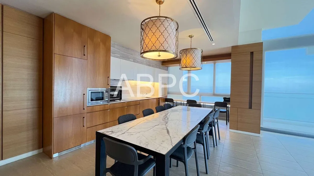 Amazing 4 Bed Condo For Rent in Northpoint photo 8