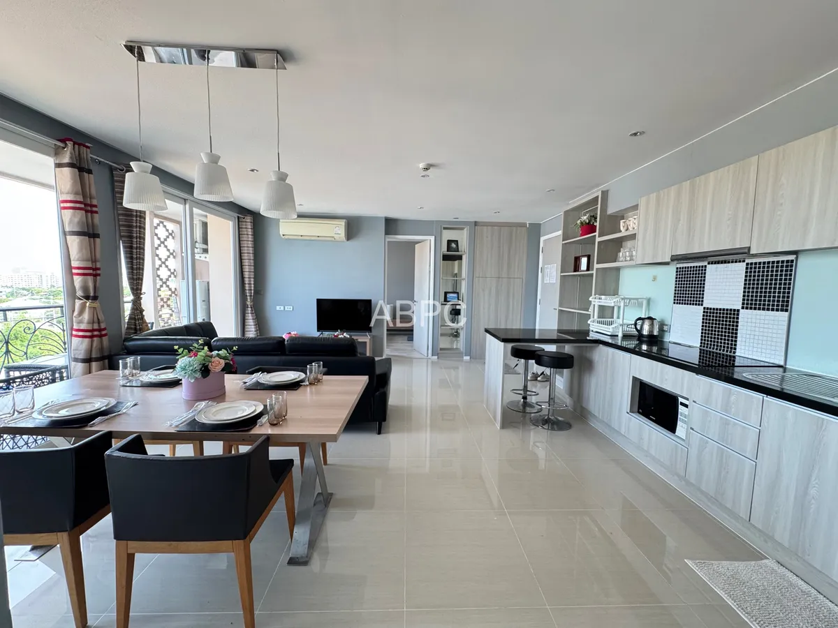 2 Bed Condo in Atlantis Condo Resort photo 2