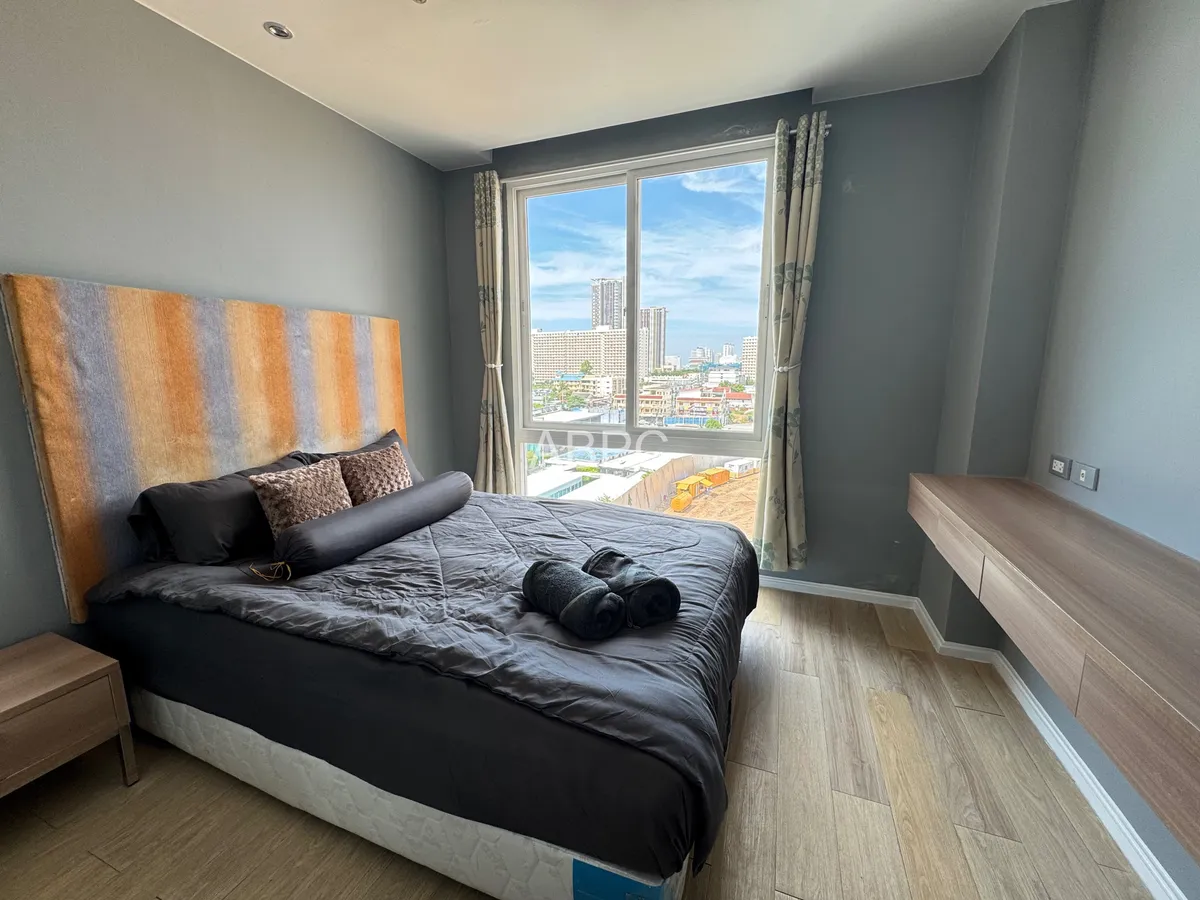 2 Bed Condo in Atlantis Condo Resort photo 6
