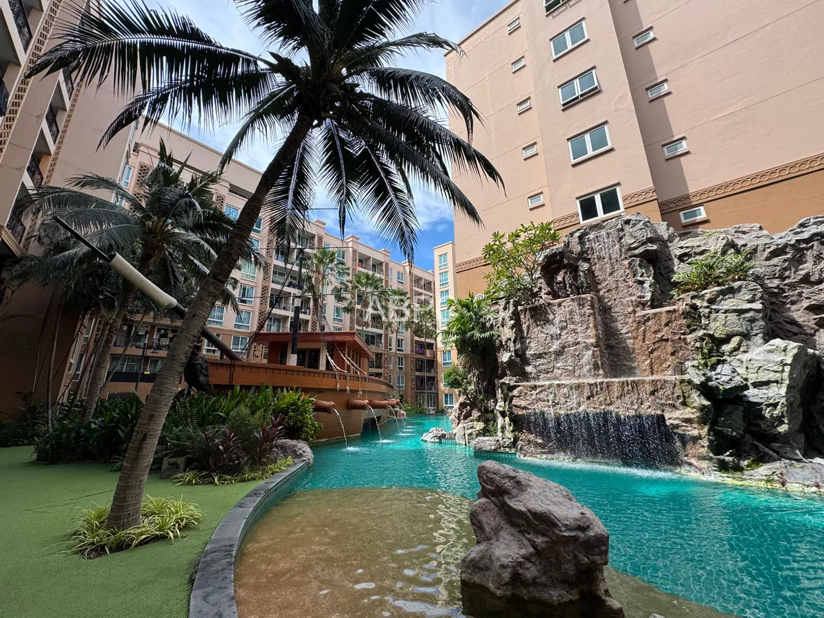 2 Bed Condo in Atlantis Condo Resort photo 10