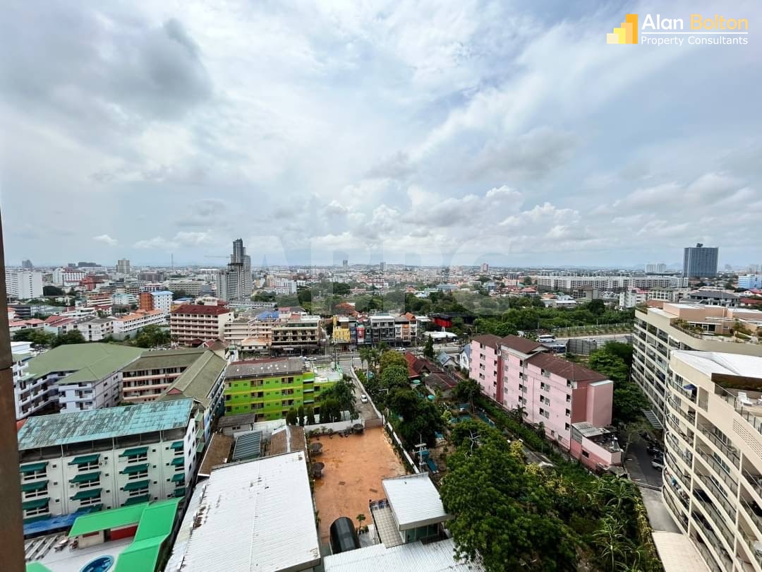City View 1 Bed 1 Bath In South Pattaya photo 4