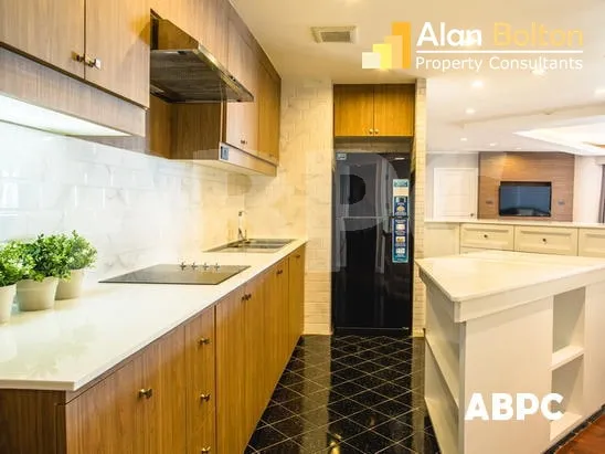 3 Bed 2 Bath in Wong Amat CR4784 photo 5