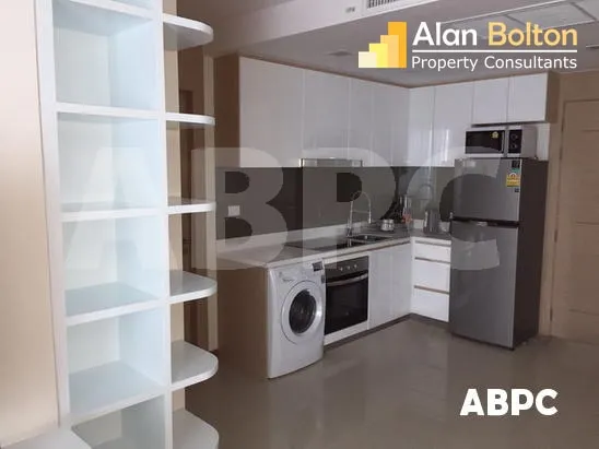 1 Bed 1 Bath in Wong Amat CR5162 photo 5