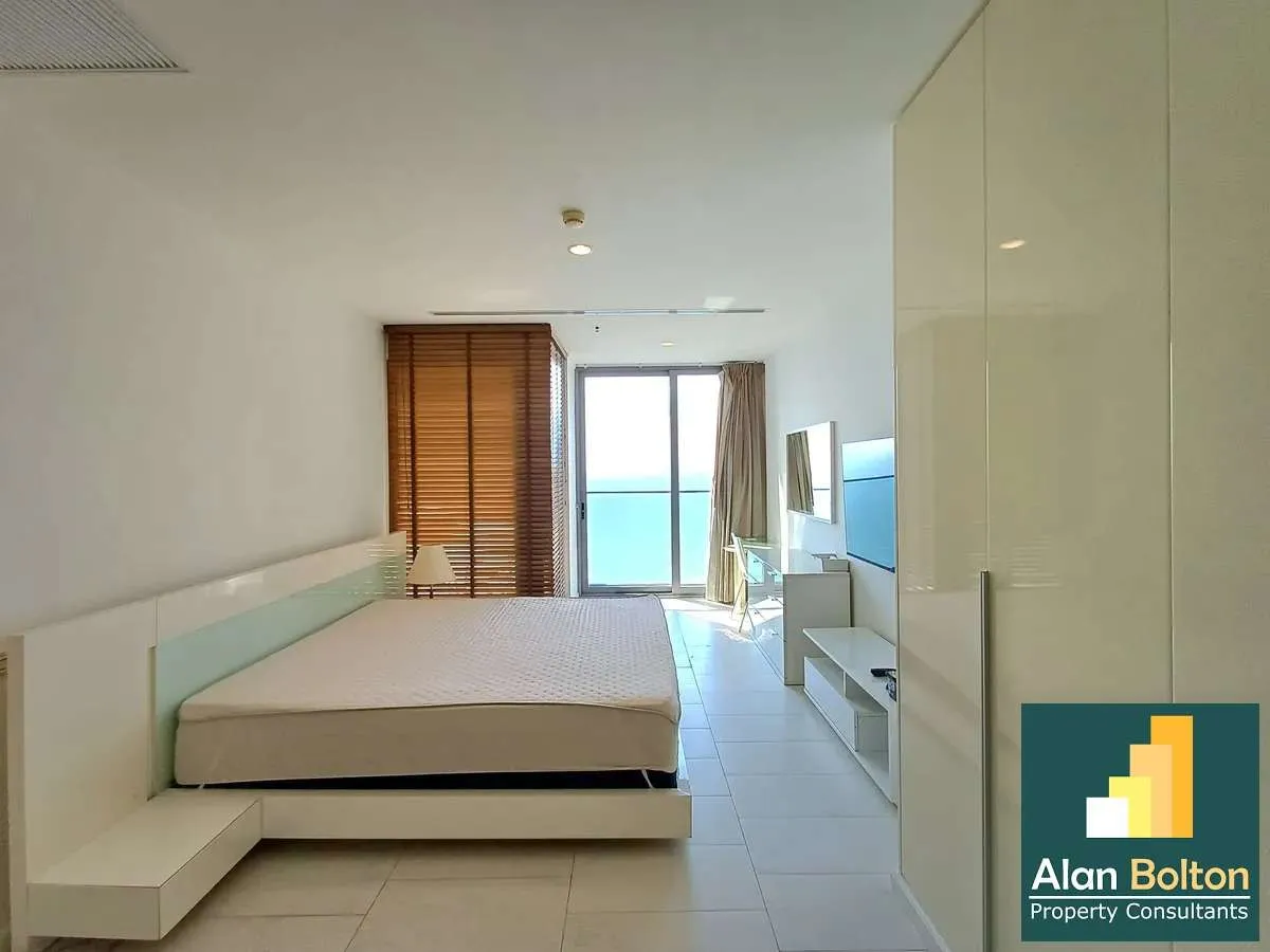 1 Bed 1 Bath in Wong Amat CR5208 photo 16