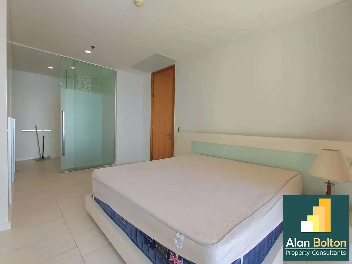 1 Bed 1 Bath in Wong Amat CR5208 photo 17