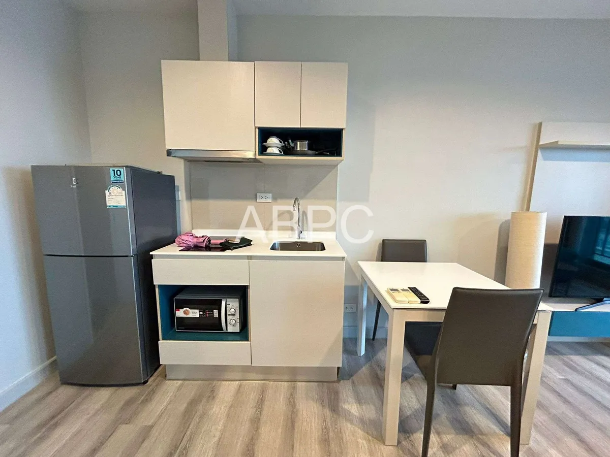 1 Bed in Centric Sea For Rent Central Pattaya photo 4