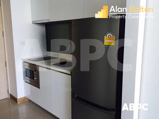 Studio 1 Bath in Wong Amat CR5223 photo 5