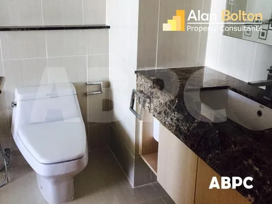 Studio 1 Bath in Wong Amat CR5223 photo 6