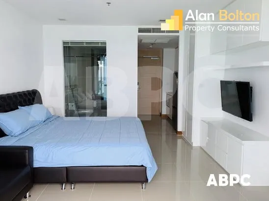Studio 1 Bath in Wong Amat CR5223 photo 8