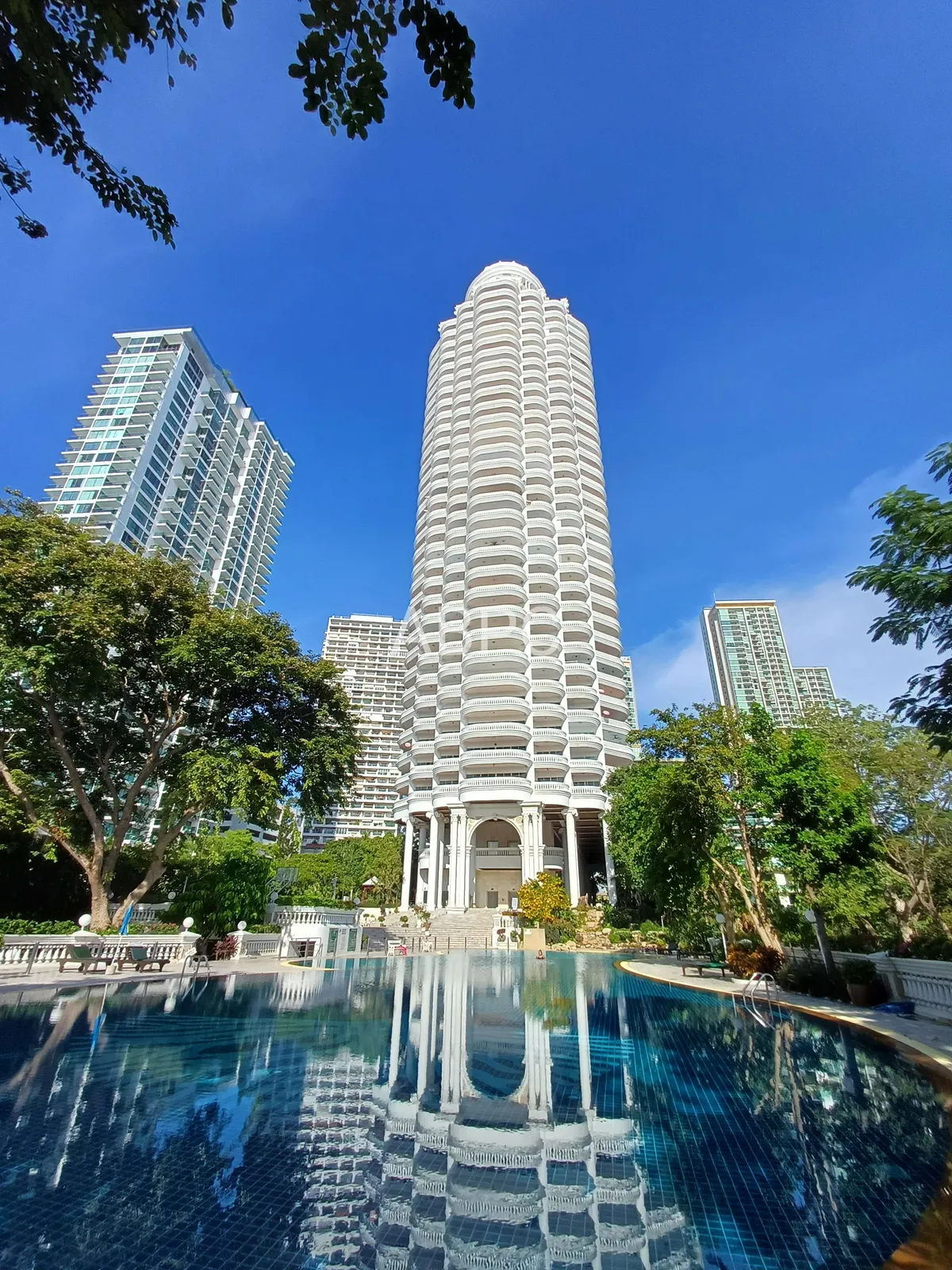 Front Facing Ocean View 3 Bed - 2 Bath Condo in Wongamat