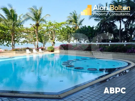 5 Bed 5 Bath Condo In Na Jomtien