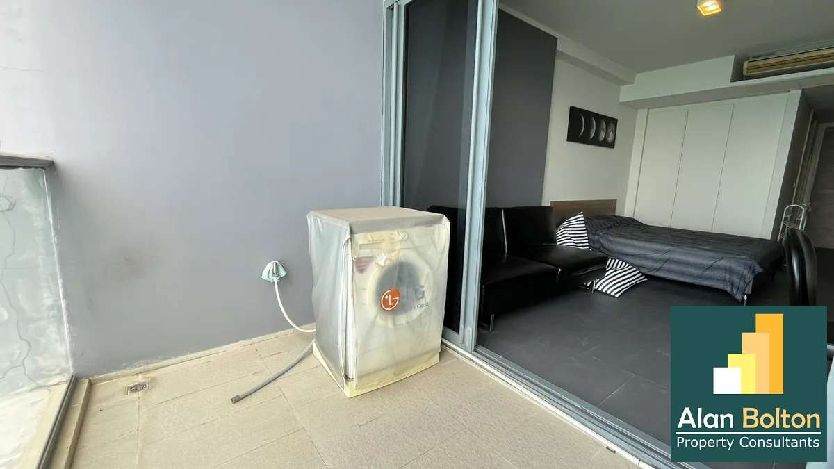 High Floor Studio in Zire Wongamat photo 4
