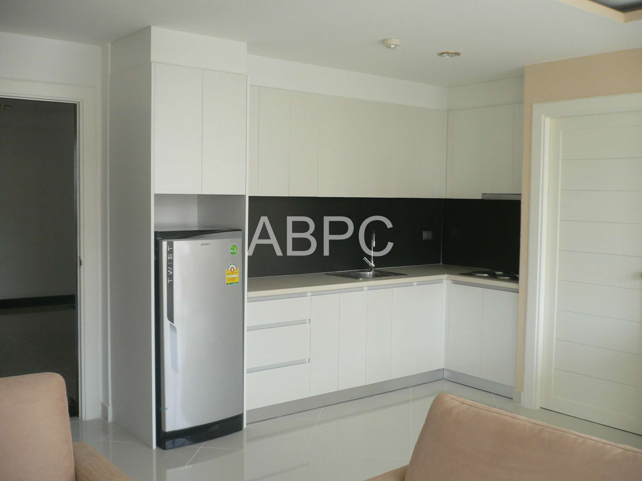 2 Bed 2 Bath Condo in Jomtien photo 7