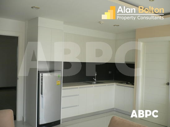 2 Bed 2 Bath Condo in Jomtien photo 4