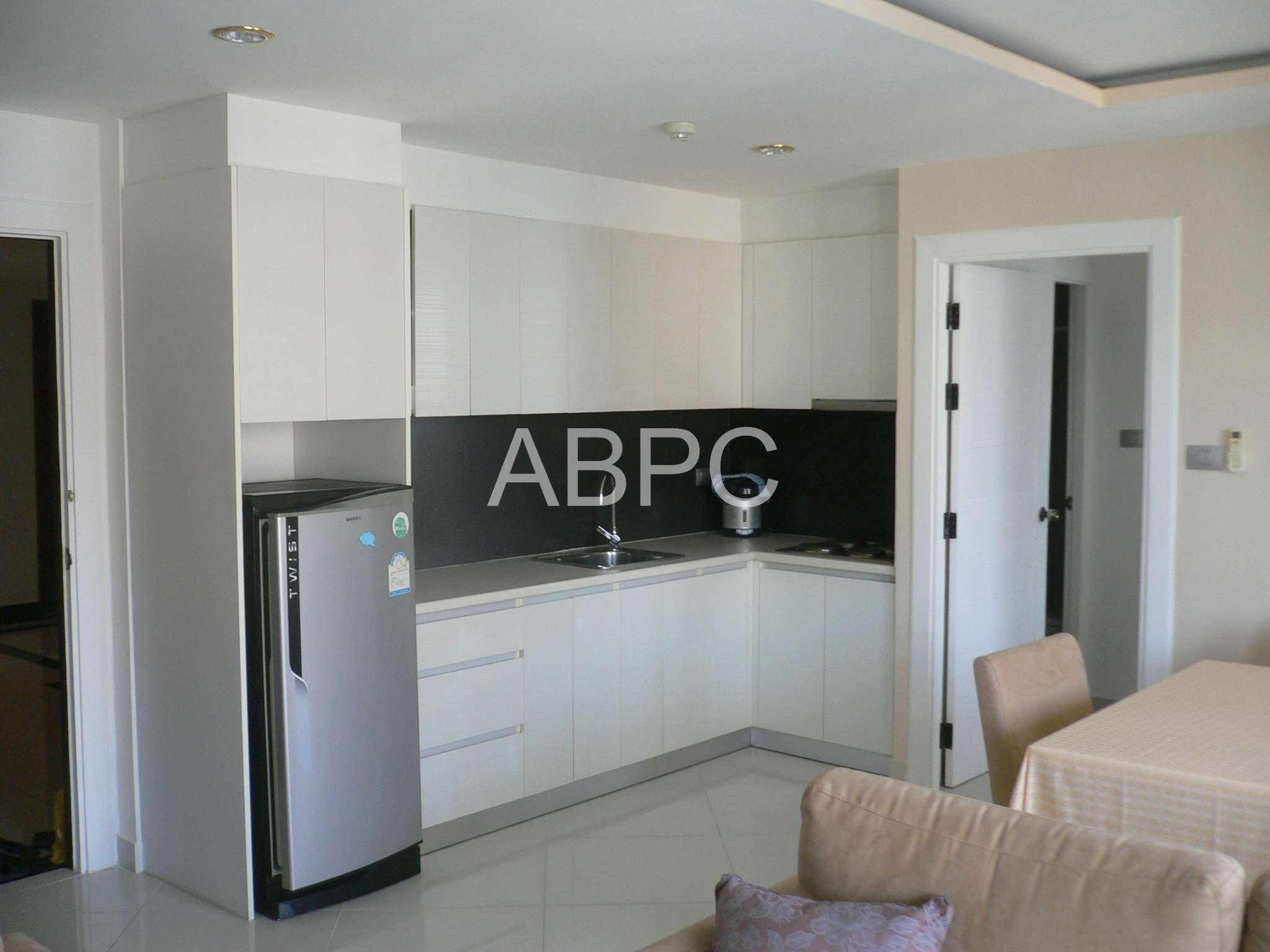 2 Bed 2 Bath Condo in Jomtien photo 8