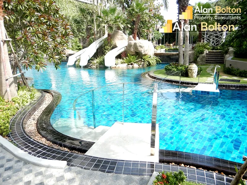 2 Bed 2 Bath in Wong Amat CR5541