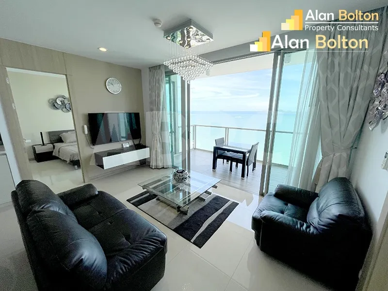 2 Bed 2 Bath in Wong Amat CR5541 photo 4