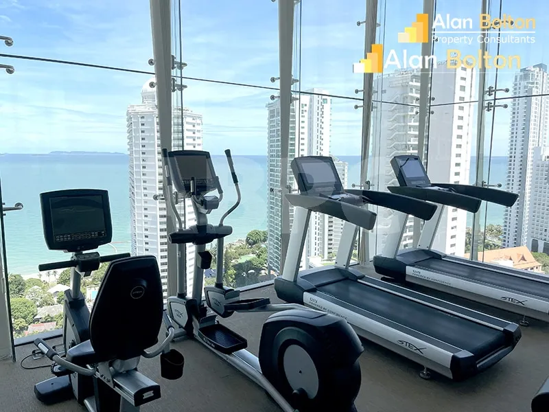 2 Bed 2 Bath in Wong Amat CR5541 photo 9